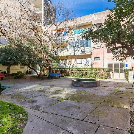 Lavender Apt. W. Balcony In Old Town * Zadar