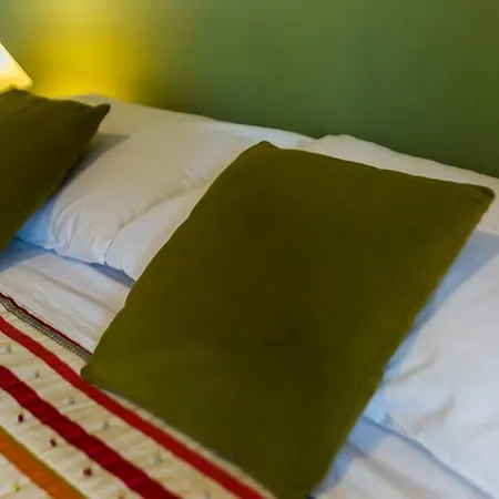 Lavender Apt. W. Balcony In Old Town Apartment Zadar